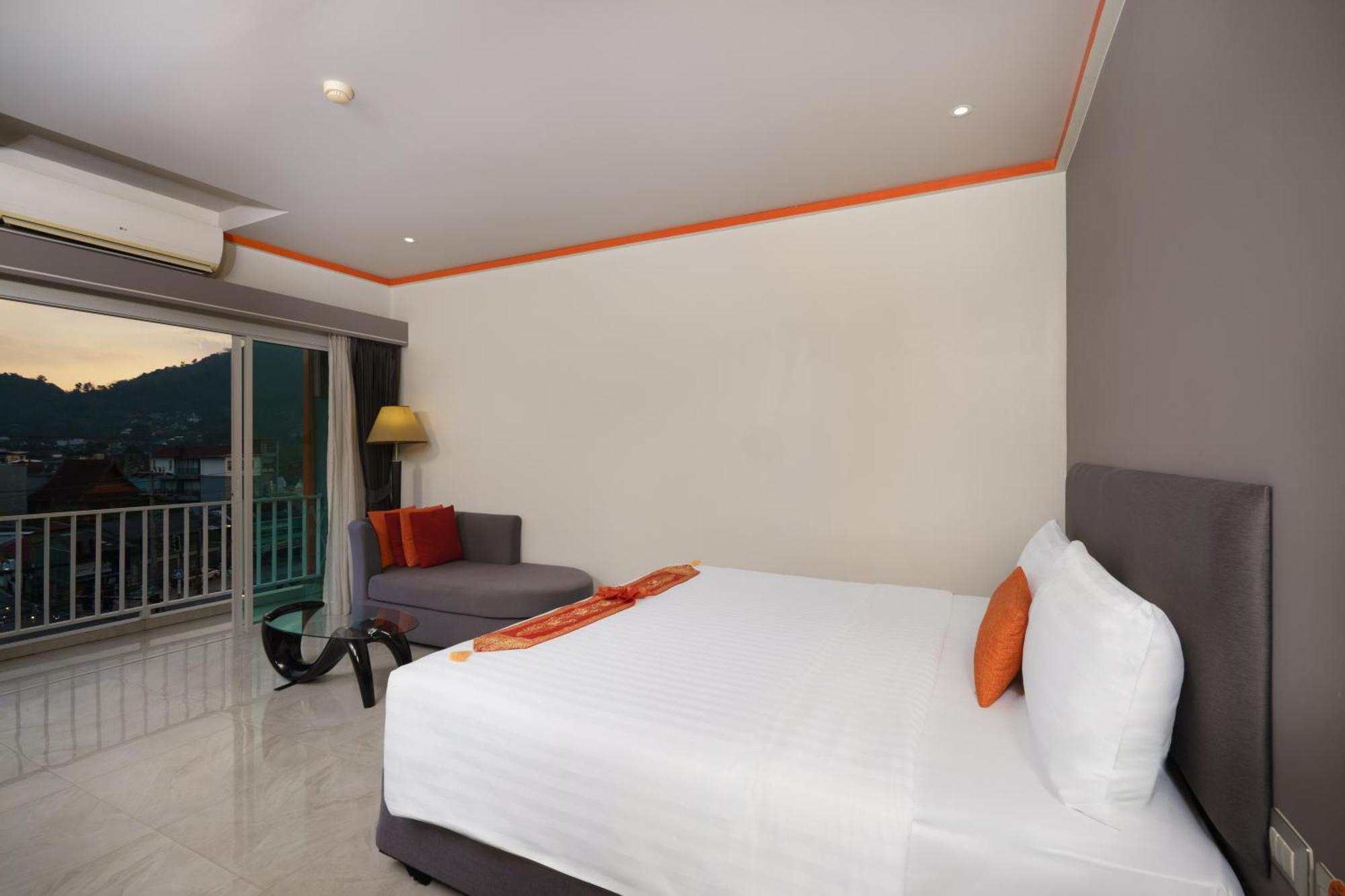 Chabana Kamala Hotel Extérieur photo