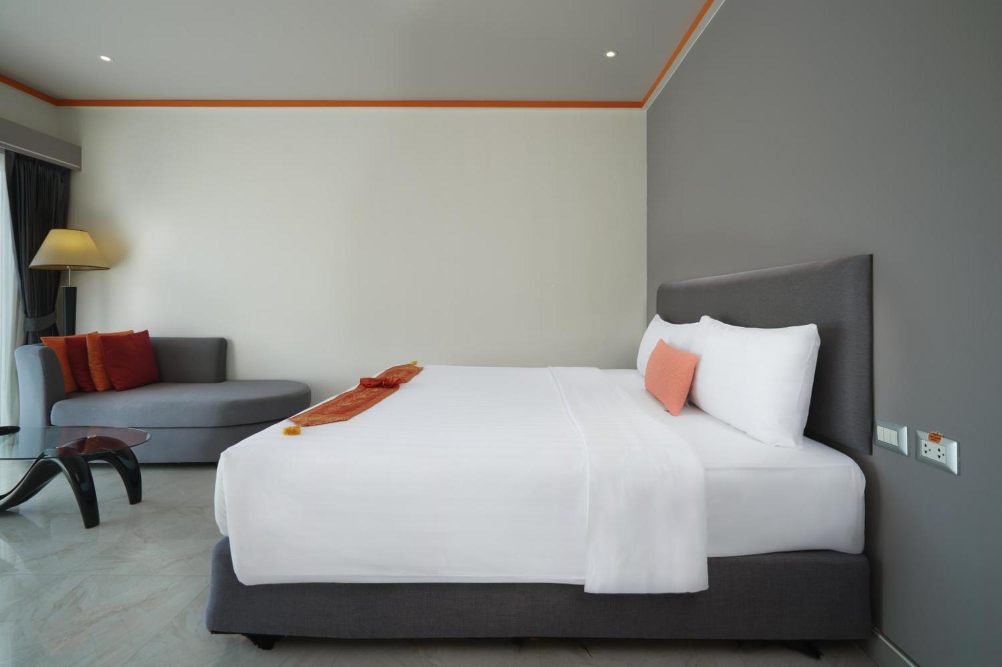 Chabana Kamala Hotel Extérieur photo
